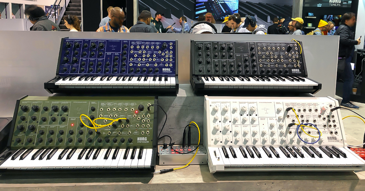Korg MS-20 è un sintetizzatore analogico semi-modulare. Nella nuova riedizione che sfrutta la stessa circuitazione dell'originale sono inoltre disponibili connessioni MIDI su DIN e USB