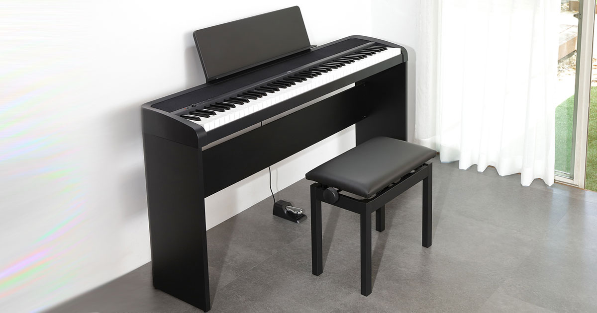 KORG B2-BK può essere dotato di supporto dedicato in legno e unità 3 pedali (accessori Opzionali)