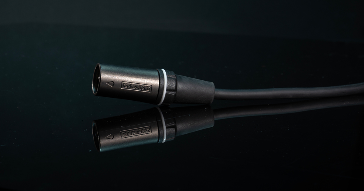 I cavi XLR della serie Composer sono disponibili in tre configurazioni: XLR, XLR femmina-TRS o XLR maschio-TRS. I cavi XLR della serie Composer sono disponibili in tre configurazioni: XLR, XLR femmina-TRS o XLR maschio-TRS.