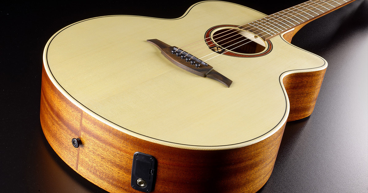 La serie Tramontane 177 offre un basso acustico Jumbo, una chitarra acustica Jumbo, una 12 corde Jumbo e una Parlor 12-fret