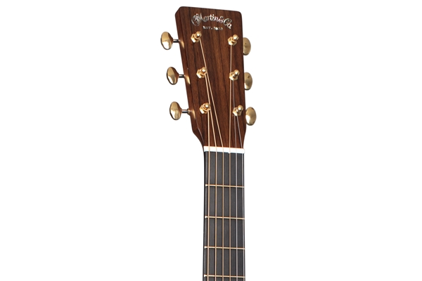 Martin & Co. - D-18E Modern Deluxe