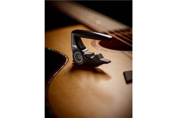 G7TH - Performance 3 ART 6 String Satin Black Capo