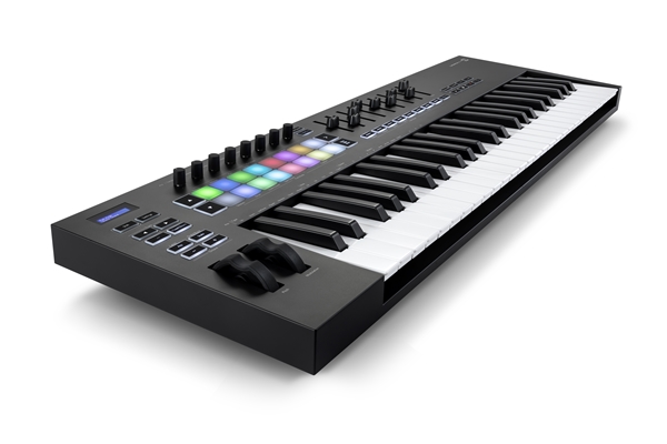 Novation - Launchkey 49 Mk3