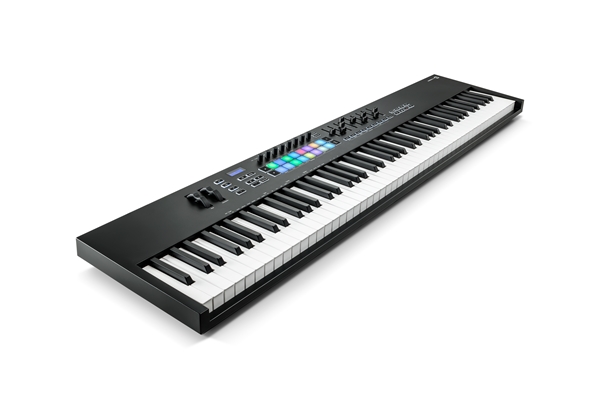 Novation - Launchkey 88 Mk3