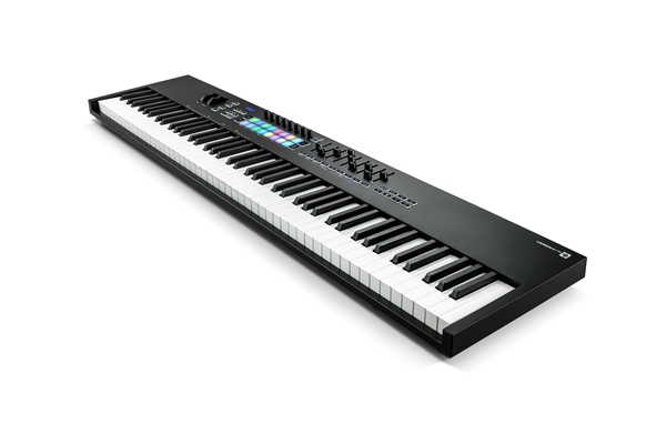 Novation - Launchkey 88 Mk3