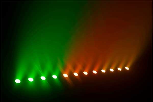 Algam Lighting - BARWASH-36 II Barra LED Multicolore DMX