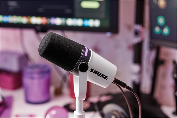 Shure - MV7+ White