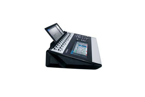 QSC Pro Audio - TOUCHMIX-30 TABLET S
