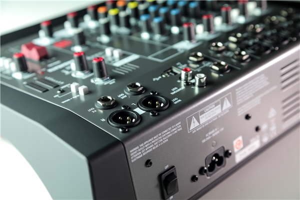 Allen & Heath - ZEDi-10