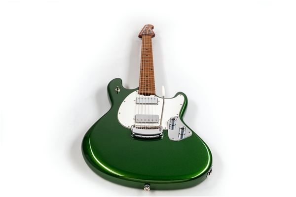 Music Man - StingRay Guitar HH Trem Charging Green Tatiera Acero