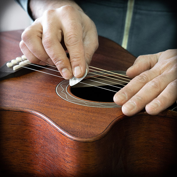 Eko Guitars DUO Chitarra Acustica Elettrificata