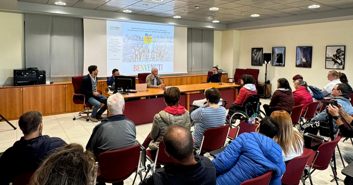 Il Centro Papa Giovanni XXIII in visita ad Algam EKO: un incontro tra musica, inclusione e solidarietà