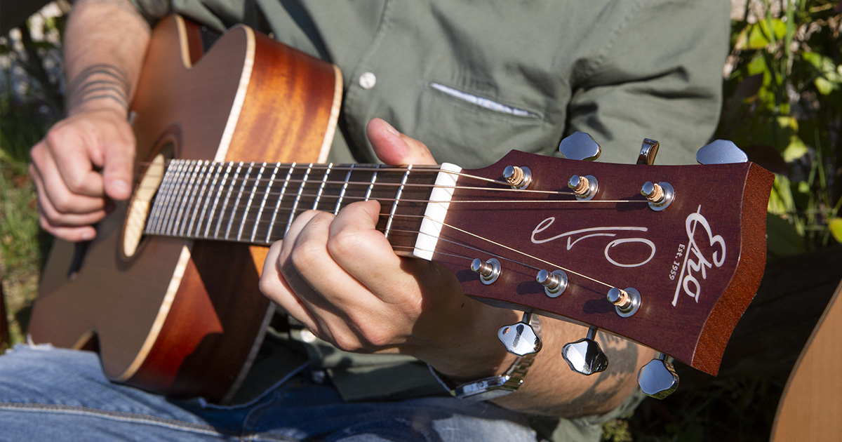 La serie EVO di Eko Guitars con chitarre acustiche solid top in Cedro nelle forme auditorium e dreadnought La serie EVO di Eko Guitars con chitarre acustiche solid top in Cedro nelle forme auditorium e dreadnought