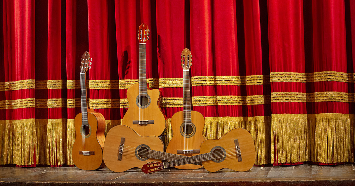 Eko Guitars: Le chitarre classiche della serie Vibra Eko Guitars: Le chitarre classiche della serie Vibra