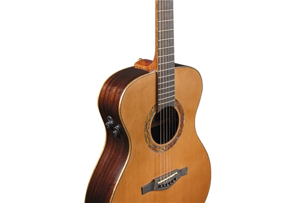 EKO WOW A800E CR LTD (CEDAR/ROSEWOOD)