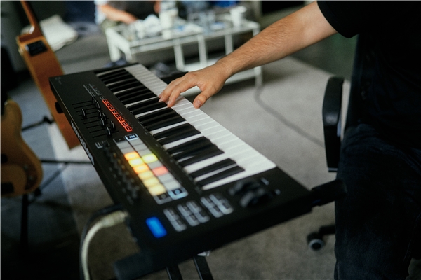 NOVATION LAUNCHKEY 49 MK3