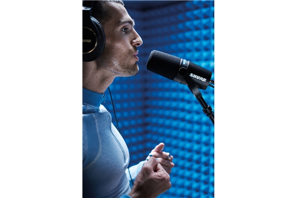 SHURE MV7+ BLACK