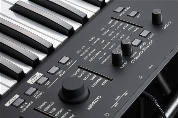 Korg KROSS 2-61 (Super Matte Black)