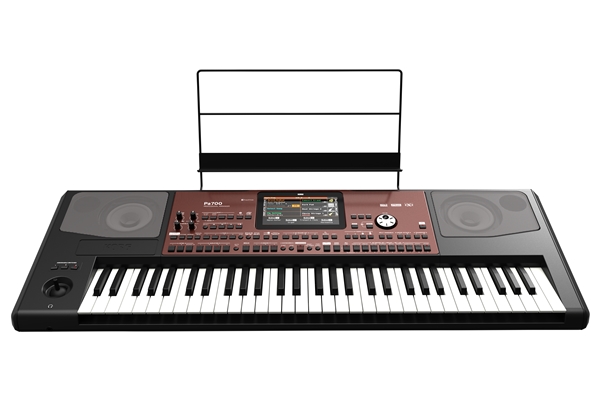 Korg Pa700