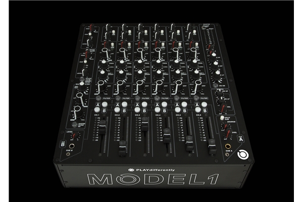 ALLEN & HEATH PLAY DIFFERENTLY Model 1