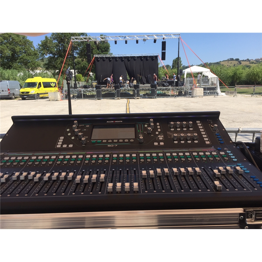 ALLEN & HEATH SQ-7